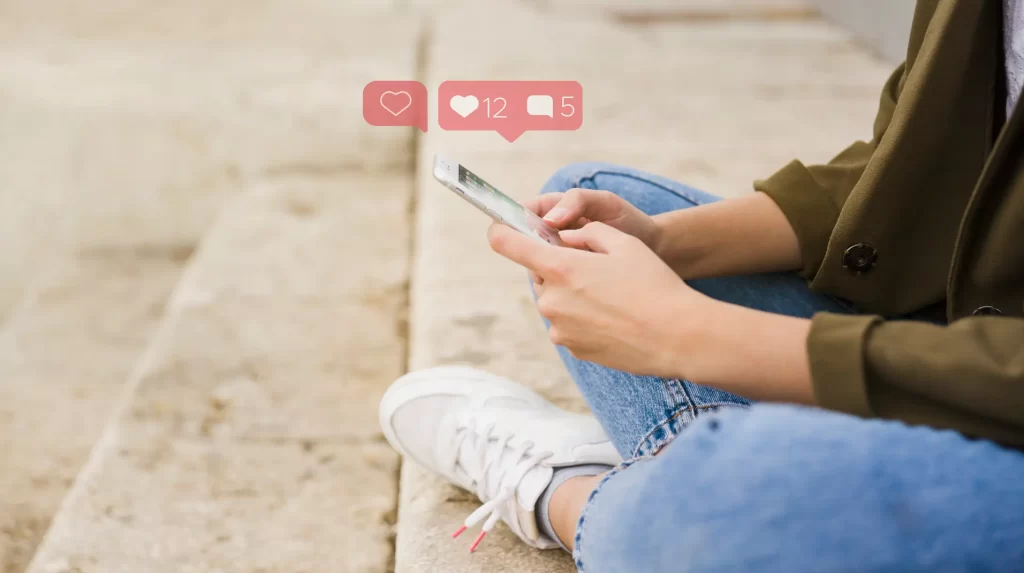 Az online randi app like rendszere függőséget okoz.